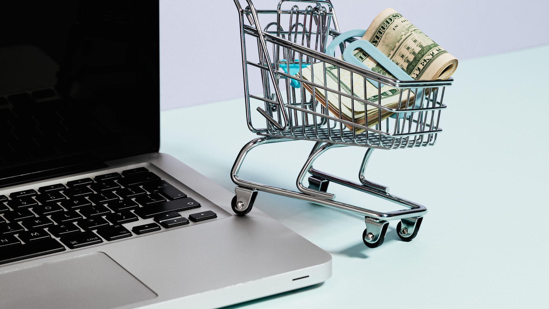 Cuánto cuesta crear una academia online en 2026 (precios reales)